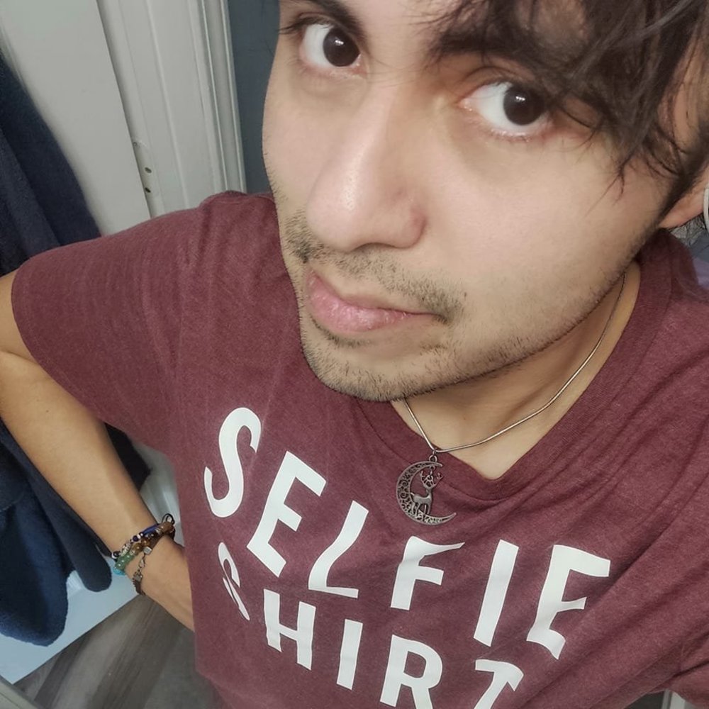 Meet your Posher, Alejandro